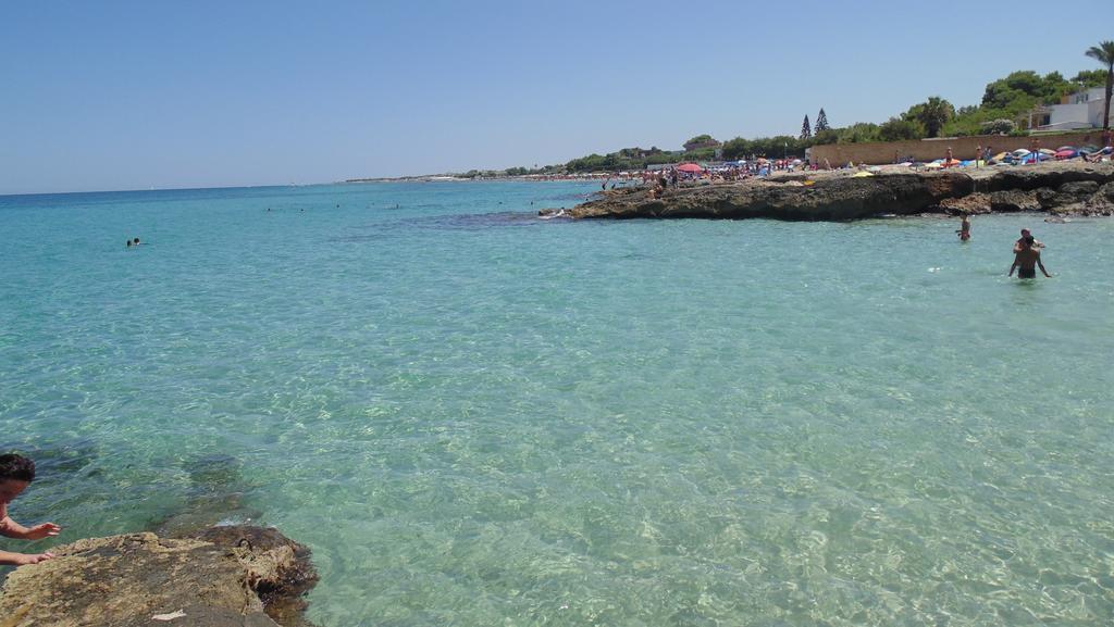 Palazzo Bregante Bed & Breakfast Monopoli Exterior photo