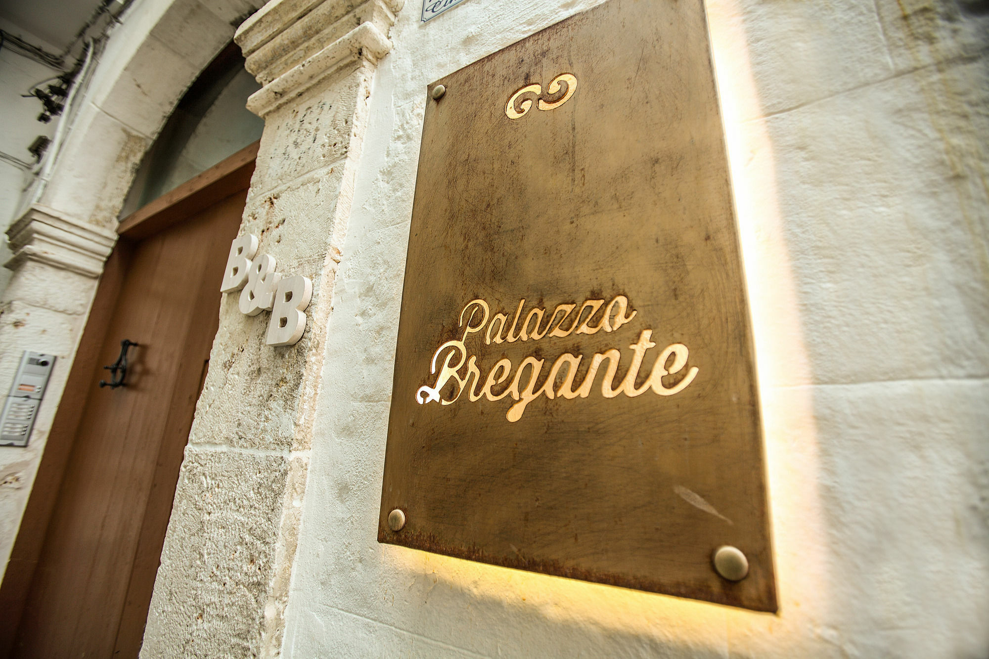 Palazzo Bregante Bed & Breakfast Monopoli Exterior photo